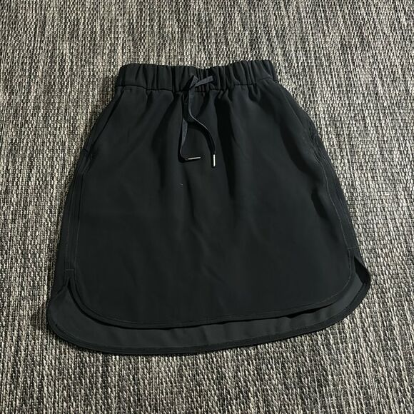 Lululemon On The Fly Skirt *Woven - Picture 1 of 8